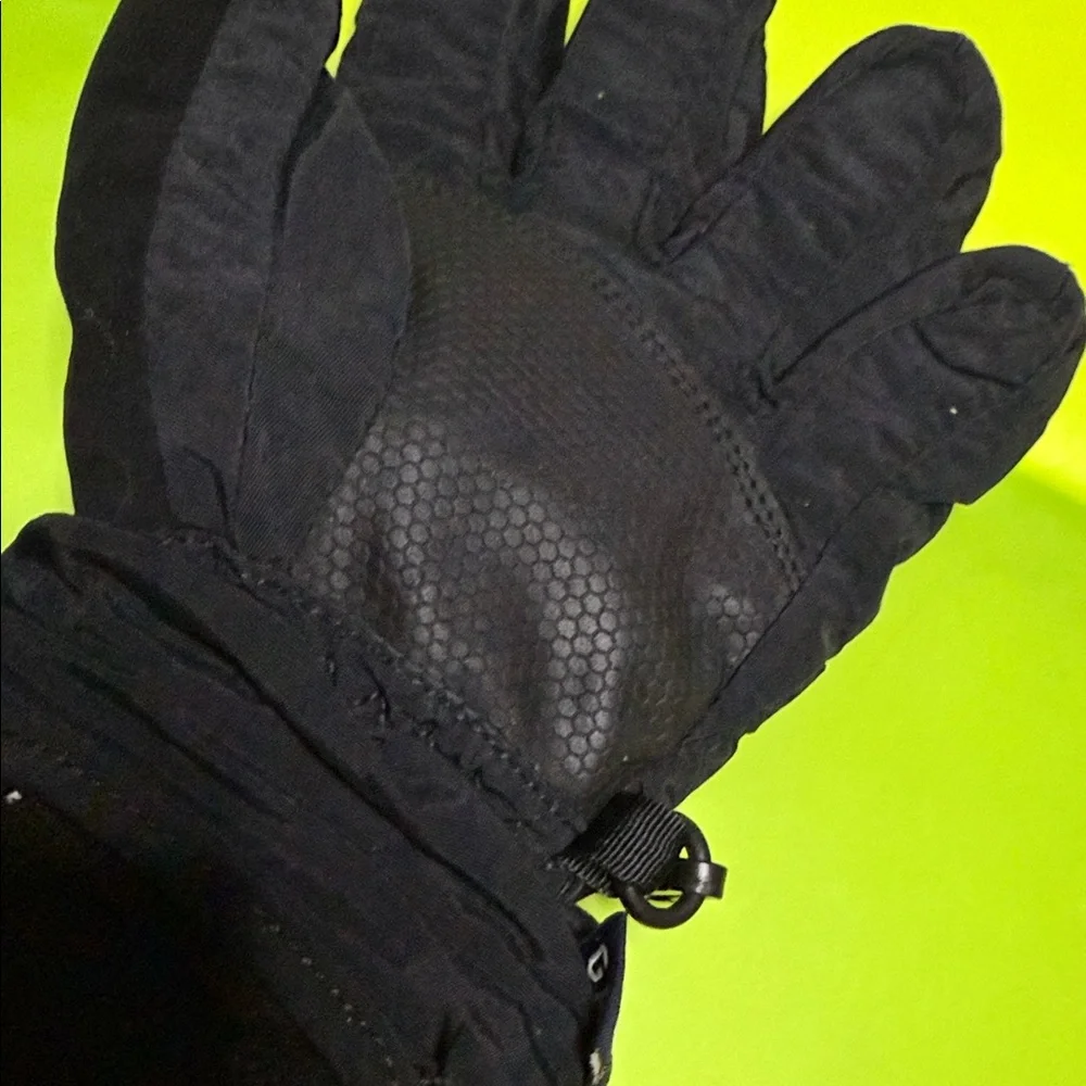 Boys Small Black Winter Gloves
